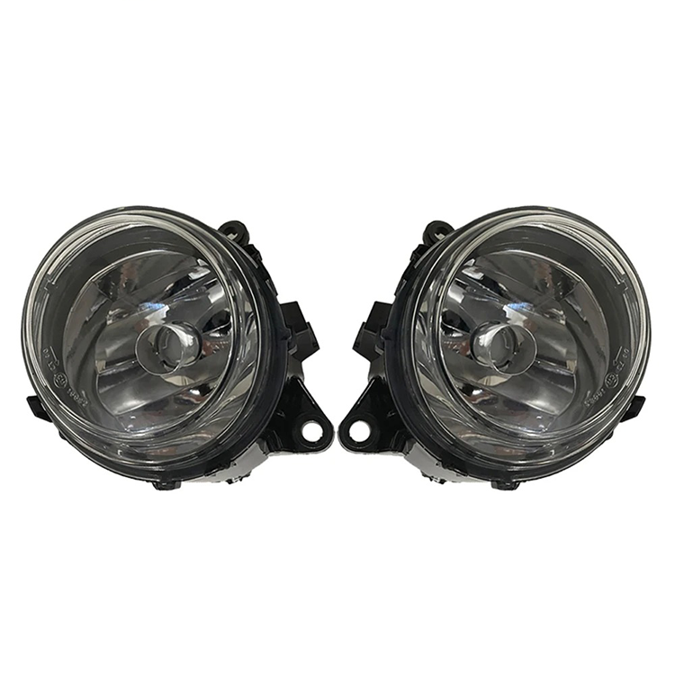 China Guangzhou 1PCS 24V Fog Lamp For Benz Truck Actros MP4 Fog Light E APPROVE 9608200556 9608200456