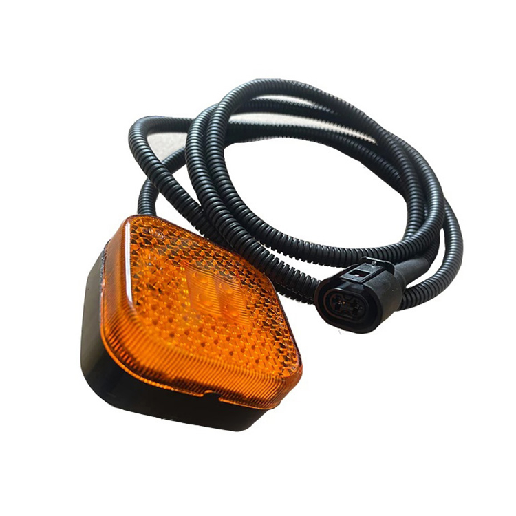 China Guangzhou 1 PCS 24V LED Side Marker Lamp For MAN F2000 Truck Side Marker Light 81252606101 81252606097