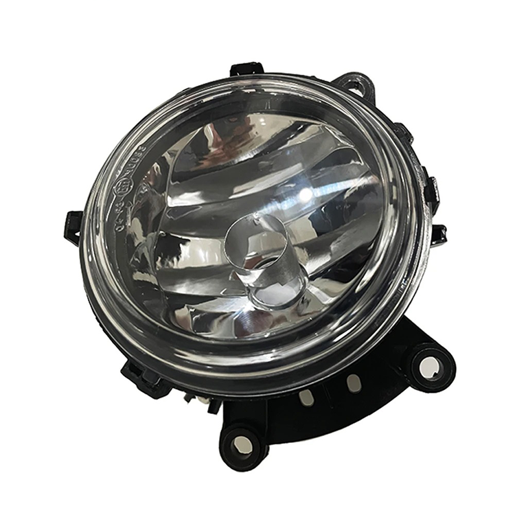 China Guangzhou 1PCS 24V Fog Lamp For Benz Truck Actros MP4 Fog Light E APPROVE 9608200556 9608200456